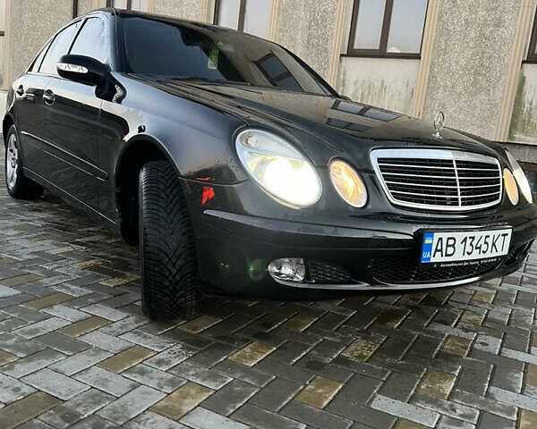 Чорний Мерседес Е-Клас, об'ємом двигуна 1.8 л та пробігом 440 тис. км за 5300 $, фото 2 на Automoto.ua