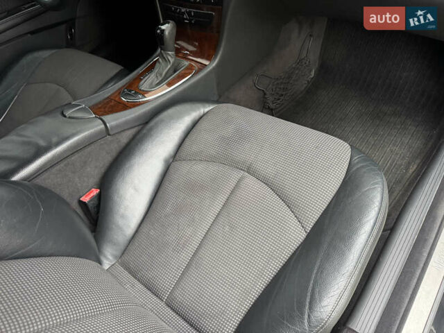 Черный Мерседес Е-Класс, объемом двигателя 1.8 л и пробегом 220 тыс. км за 6750 $, фото 25 на Automoto.ua