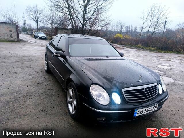 Черный Мерседес Е-Класс, объемом двигателя 1.8 л и пробегом 390 тыс. км за 6750 $, фото 3 на Automoto.ua