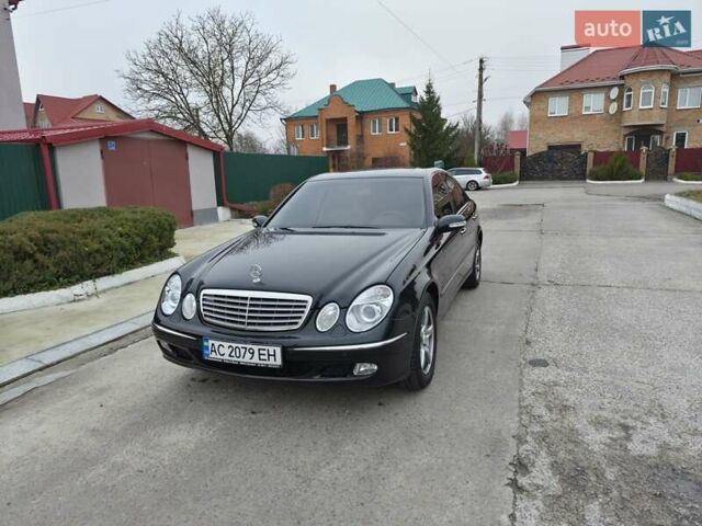 Чорний Мерседес Е-Клас, об'ємом двигуна 2.7 л та пробігом 203 тис. км за 10300 $, фото 6 на Automoto.ua