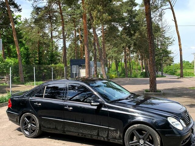 Чорний Мерседес Е-Клас, об'ємом двигуна 5 л та пробігом 270 тис. км за 7000 $, фото 12 на Automoto.ua