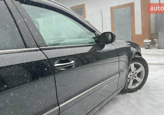 Черный Мерседес Е-Класс, объемом двигателя 2.7 л и пробегом 200 тыс. км за 7750 $, фото 47 на Automoto.ua