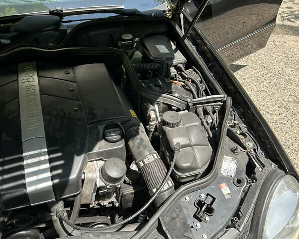 Черный Мерседес Е-Класс, объемом двигателя 2.6 л и пробегом 175 тыс. км за 7950 $, фото 10 на Automoto.ua