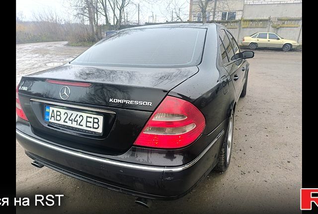 Черный Мерседес Е-Класс, объемом двигателя 1.8 л и пробегом 390 тыс. км за 6750 $, фото 6 на Automoto.ua