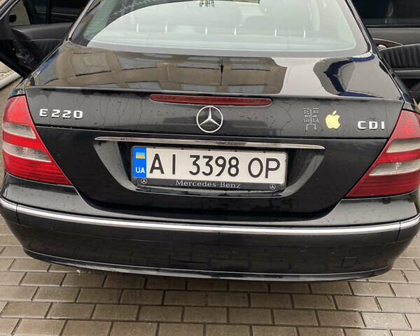 Чорний Мерседес Е-Клас, об'ємом двигуна 2.15 л та пробігом 458 тис. км за 7500 $, фото 15 на Automoto.ua
