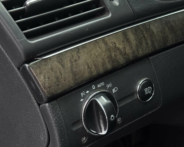 Чорний Мерседес Е-Клас, об'ємом двигуна 2.7 л та пробігом 265 тис. км за 5300 $, фото 26 на Automoto.ua