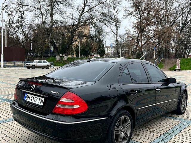 Черный Мерседес Е-Класс, объемом двигателя 3.2 л и пробегом 325 тыс. км за 6500 $, фото 6 на Automoto.ua