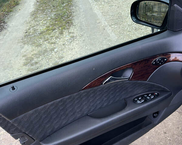 Чорний Мерседес Е-Клас, об'ємом двигуна 1.8 л та пробігом 298 тис. км за 7500 $, фото 20 на Automoto.ua