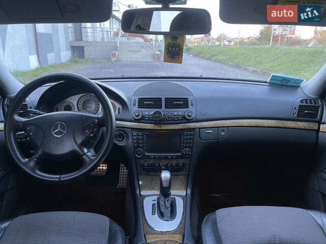 Мерседес Е-Клас 2004 у Вінниці на Automoto.ua Чорний Мерседес Е-Клас, об'ємом двигуна 3.2 л та пробігом 335 тис. км за 8500 $, фото 22 на Automoto.ua