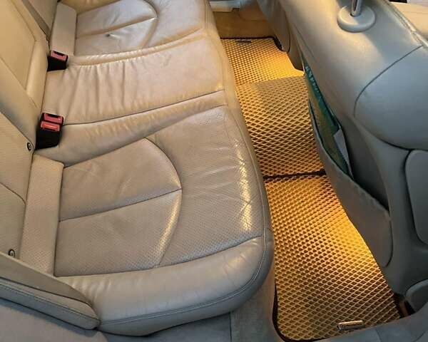 Черный Мерседес Е-Класс, объемом двигателя 4.97 л и пробегом 327 тыс. км за 5200 $, фото 22 на Automoto.ua