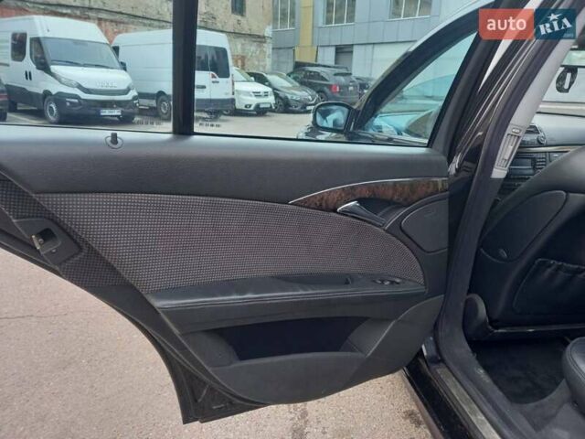 Чорний Мерседес Е-Клас, об'ємом двигуна 2.7 л та пробігом 318 тис. км за 6350 $, фото 20 на Automoto.ua