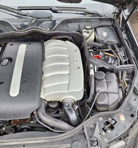 Чорний Мерседес Е-Клас, об'ємом двигуна 2.69 л та пробігом 409 тис. км за 6400 $, фото 20 на Automoto.ua