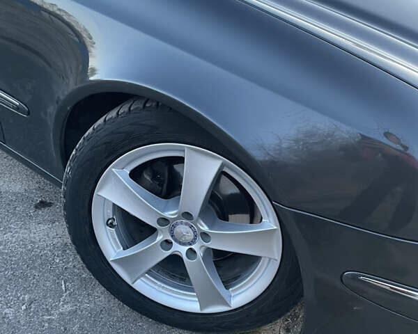 Чорний Мерседес Е-Клас, об'ємом двигуна 2.15 л та пробігом 400 тис. км за 7600 $, фото 2 на Automoto.ua