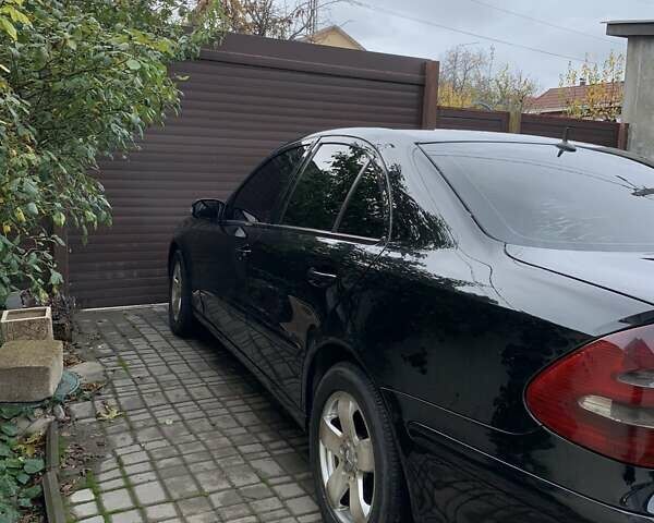 Черный Мерседес Е-Класс, объемом двигателя 2.15 л и пробегом 258 тыс. км за 5900 $, фото 6 на Automoto.ua