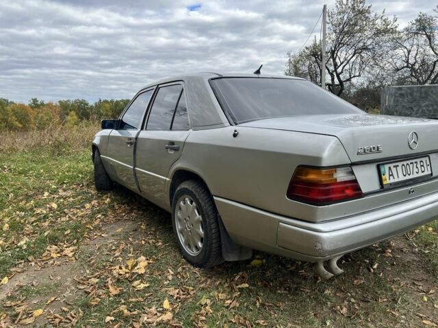 Черный Мерседес Е-Класс, объемом двигателя 3.2 л и пробегом 375 тыс. км за 1850 $, фото 11 на Automoto.ua