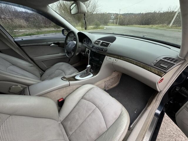 Чорний Мерседес Е-Клас, об'ємом двигуна 2.7 л та пробігом 340 тис. км за 3250 $, фото 15 на Automoto.ua