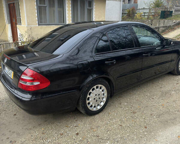Чорний Мерседес Е-Клас, об'ємом двигуна 1.8 л та пробігом 268 тис. км за 7500 $, фото 4 на Automoto.ua