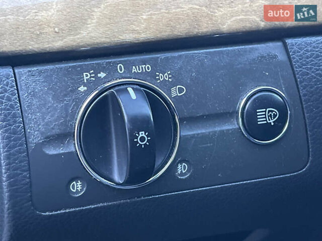 Мерседес Е-Клас 2004 у Вінниці на Automoto.ua Чорний Мерседес Е-Клас, об'ємом двигуна 3.2 л та пробігом 335 тис. км за 8500 $, фото 30 на Automoto.ua