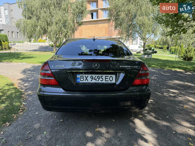 Чорний Мерседес Е-Клас, об'ємом двигуна 1.8 л та пробігом 216 тис. км за 6999 $, фото 8 на Automoto.ua