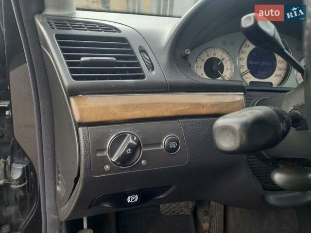 Чорний Мерседес Е-Клас, об'ємом двигуна 2.7 л та пробігом 318 тис. км за 6350 $, фото 23 на Automoto.ua