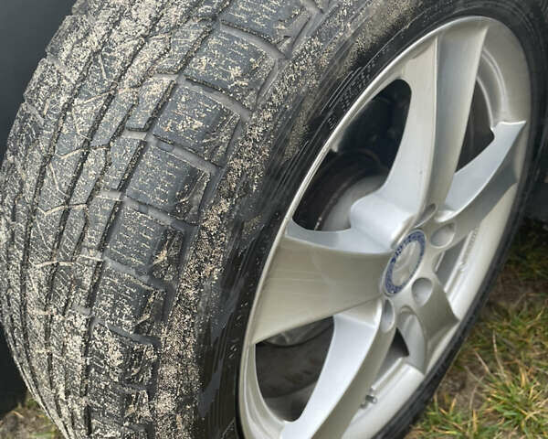 Черный Мерседес Е-Класс, объемом двигателя 2.15 л и пробегом 400 тыс. км за 6990 $, фото 15 на Automoto.ua