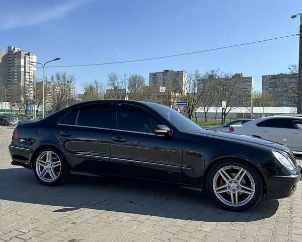 Чорний Мерседес Е-Клас, об'ємом двигуна 3.2 л та пробігом 465 тис. км за 8700 $, фото 10 на Automoto.ua