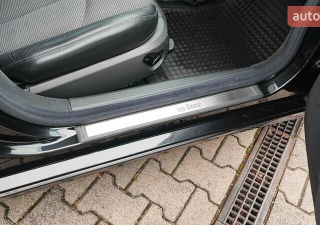 Черный Мерседес Е-Класс, объемом двигателя 1.8 л и пробегом 298 тыс. км за 8200 $, фото 41 на Automoto.ua