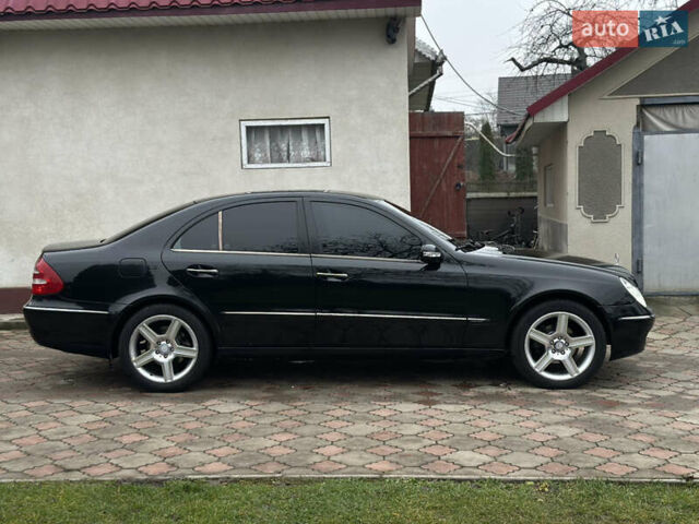 Черный Мерседес Е-Класс, объемом двигателя 3.2 л и пробегом 346 тыс. км за 6950 $, фото 6 на Automoto.ua