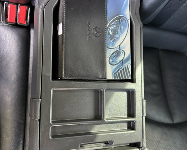 Черный Мерседес Е-Класс, объемом двигателя 4.97 л и пробегом 360 тыс. км за 10000 $, фото 27 на Automoto.ua