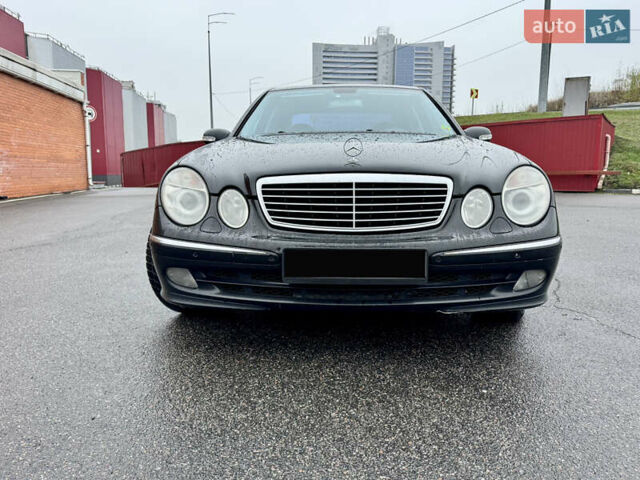 Черный Мерседес Е-Класс, объемом двигателя 3.2 л и пробегом 280 тыс. км за 5900 $, фото 5 на Automoto.ua