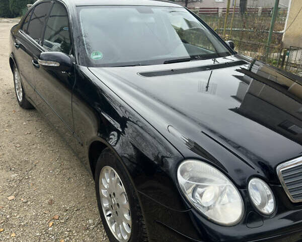 Чорний Мерседес Е-Клас, об'ємом двигуна 1.8 л та пробігом 268 тис. км за 7500 $, фото 3 на Automoto.ua