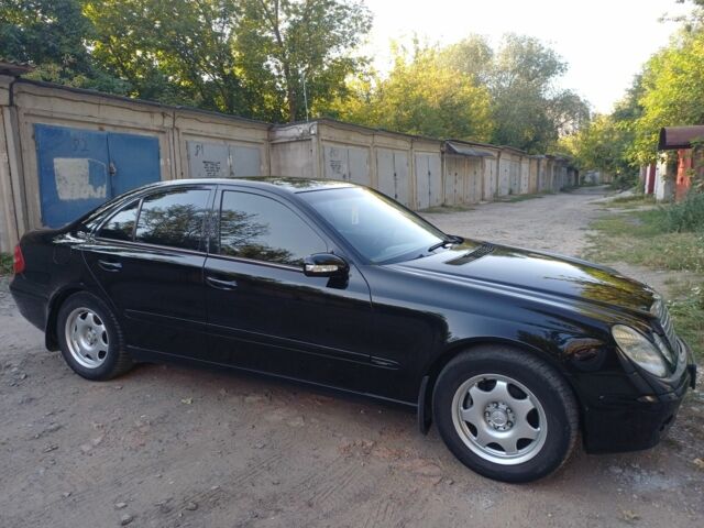 Чорний Мерседес Е-Клас, об'ємом двигуна 1.8 л та пробігом 390 тис. км за 6900 $, фото 2 на Automoto.ua