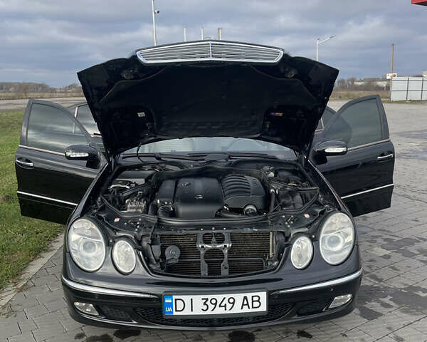 Чорний Мерседес Е-Клас, об'ємом двигуна 2.69 л та пробігом 270 тис. км за 7800 $, фото 11 на Automoto.ua