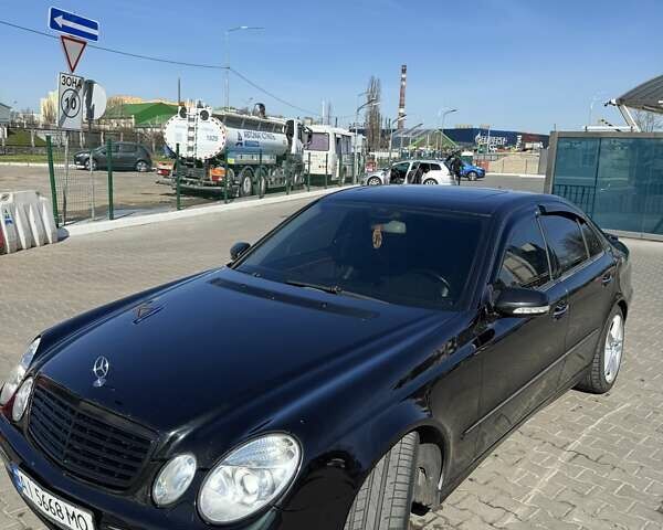 Чорний Мерседес Е-Клас, об'ємом двигуна 3.2 л та пробігом 465 тис. км за 8700 $, фото 9 на Automoto.ua