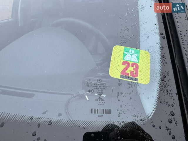 Черный Мерседес Е-Класс, объемом двигателя 3.2 л и пробегом 280 тыс. км за 5900 $, фото 27 на Automoto.ua