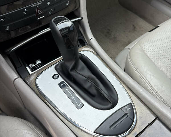 Черный Мерседес Е-Класс, объемом двигателя 2 л и пробегом 355 тыс. км за 6200 $, фото 14 на Automoto.ua