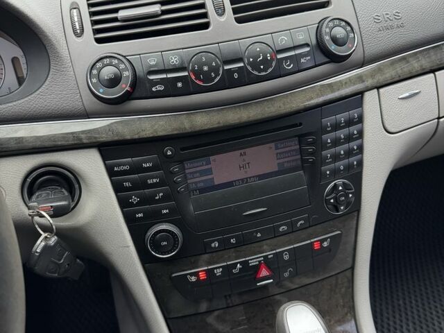 Чорний Мерседес Е-Клас, об'ємом двигуна 2.7 л та пробігом 340 тис. км за 3250 $, фото 21 на Automoto.ua