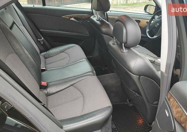 Черный Мерседес Е-Класс, объемом двигателя 1.8 л и пробегом 298 тыс. км за 8200 $, фото 47 на Automoto.ua