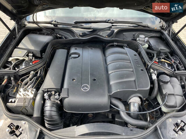 Черный Мерседес Е-Класс, объемом двигателя 2.15 л и пробегом 200 тыс. км за 6700 $, фото 17 на Automoto.ua