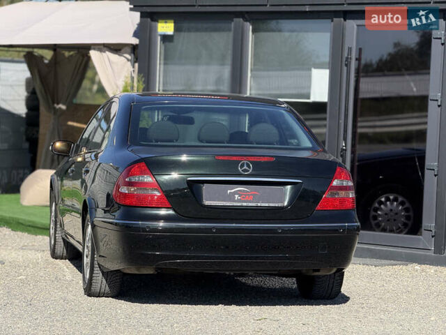 Черный Мерседес Е-Класс, объемом двигателя 1.8 л и пробегом 239 тыс. км за 6800 $, фото 10 на Automoto.ua
