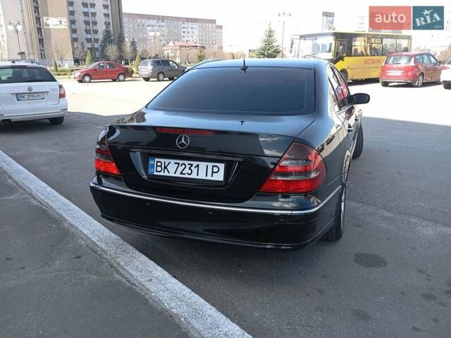 Чорний Мерседес Е-Клас, об'ємом двигуна 2.2 л та пробігом 372 тис. км за 6500 $, фото 9 на Automoto.ua
