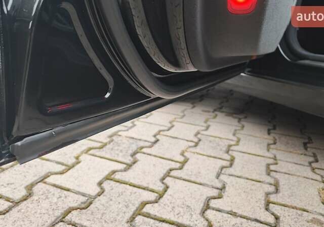 Черный Мерседес Е-Класс, объемом двигателя 1.8 л и пробегом 298 тыс. км за 8200 $, фото 42 на Automoto.ua