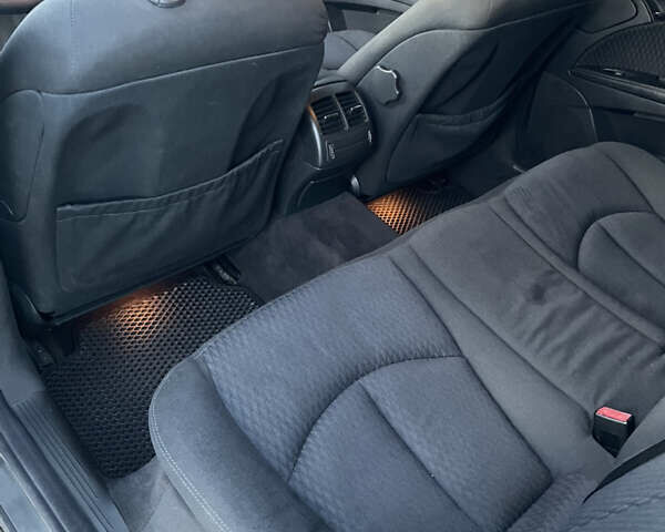 Чорний Мерседес Е-Клас, об'ємом двигуна 2.15 л та пробігом 400 тис. км за 7600 $, фото 22 на Automoto.ua