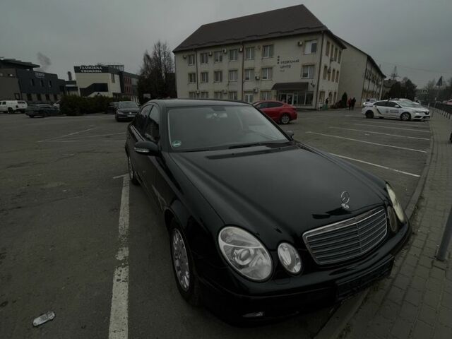 Черный Мерседес Е-Класс, объемом двигателя 1.8 л и пробегом 268 тыс. км за 7700 $, фото 5 на Automoto.ua