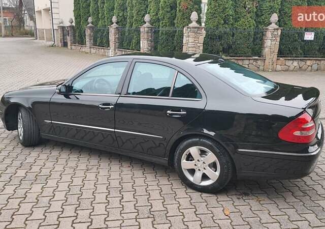 Черный Мерседес Е-Класс, объемом двигателя 1.8 л и пробегом 298 тыс. км за 8200 $, фото 13 на Automoto.ua