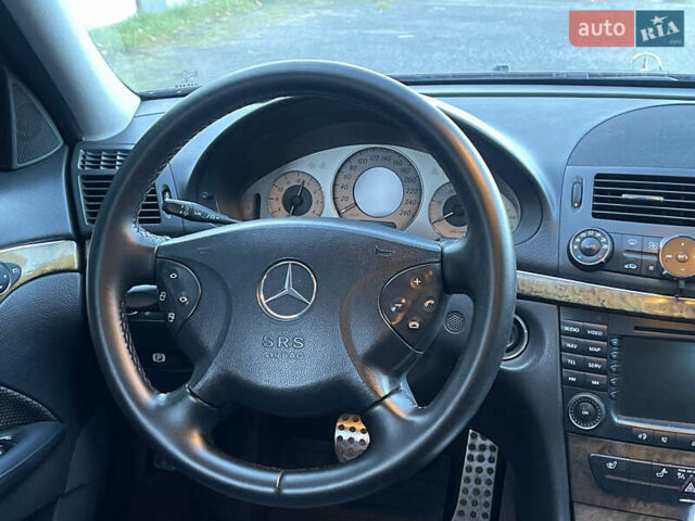 Мерседес Е-Клас 2004 у Вінниці на Automoto.ua Чорний Мерседес Е-Клас, об'ємом двигуна 3.2 л та пробігом 335 тис. км за 8500 $, фото 25 на Automoto.ua