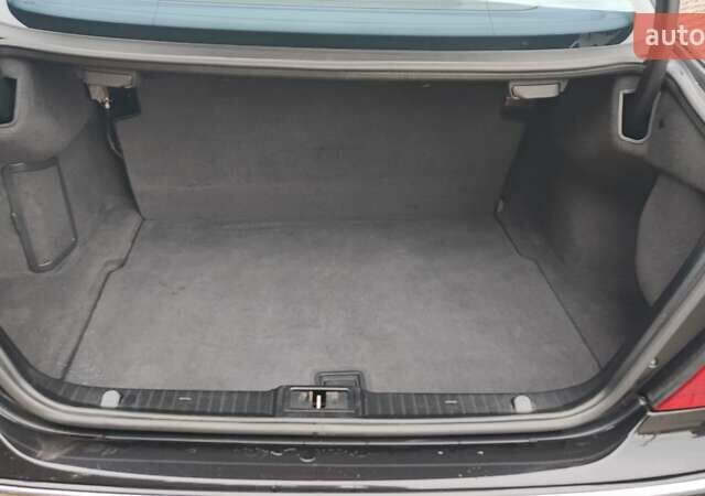 Черный Мерседес Е-Класс, объемом двигателя 1.8 л и пробегом 298 тыс. км за 8200 $, фото 24 на Automoto.ua