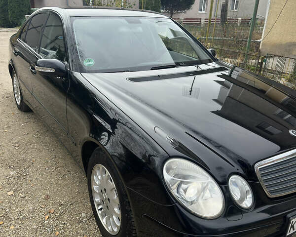 Черный Мерседес Е-Класс, объемом двигателя 1.8 л и пробегом 267 тыс. км за 6950 $, фото 5 на Automoto.ua