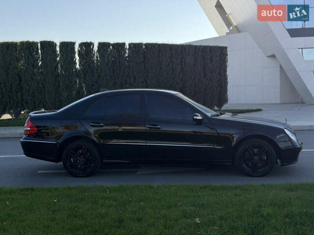 Чорний Мерседес Е-Клас, об'ємом двигуна 1.8 л та пробігом 200 тис. км за 6400 $, фото 7 на Automoto.ua