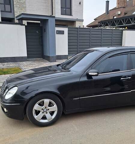 Чорний Мерседес Е-Клас, об'ємом двигуна 2.69 л та пробігом 409 тис. км за 6400 $, фото 2 на Automoto.ua